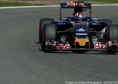 F1